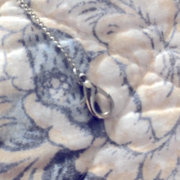 Ali Khan New York Necklace & Dangle Earrings Set - Picture 10 of 10